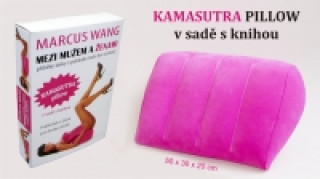 Book Mezi mužem a ženami Kamasutra pillow v sadě s knihou Marcus Wang
