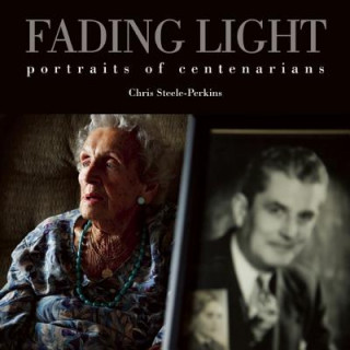 Könyv Fading Light Chris Steele-Perkins