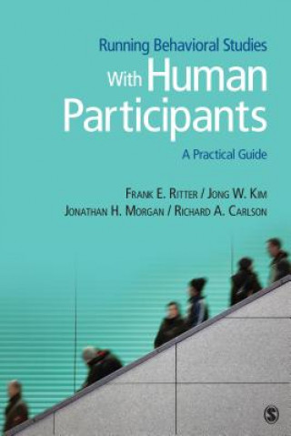 Könyv Running Behavioral Studies With Human Participants Frank Ritter