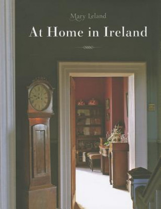 Kniha At Home in Ireland Mary Leland