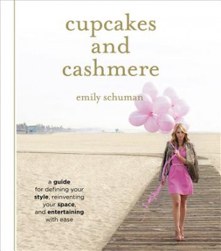 Könyv Cupcakes and Cashmere Emily Schuman