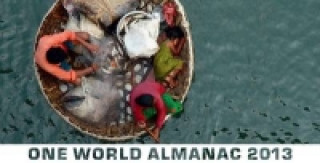 Książka One World Almanac 2013 