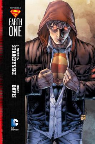 Könyv Superman: Earth One Straczynski J. Michael