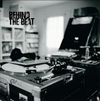 Kniha Behind the Beat Raph
