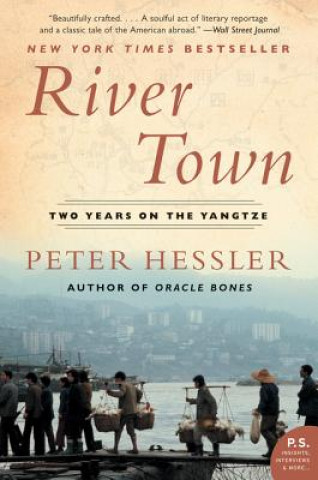Книга River Town Peter Hessler