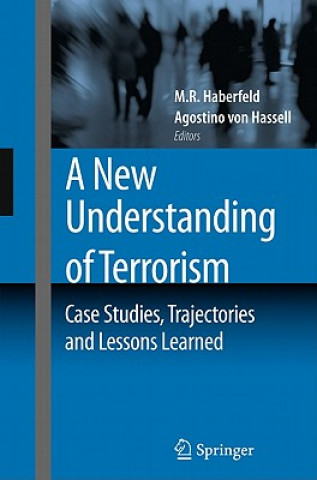 Carte New Understanding of Terrorism M. R. Haberfeld
