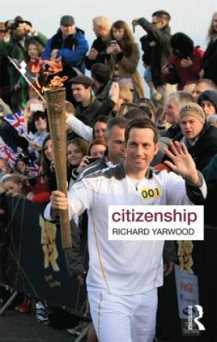 Книга Citizenship Richard Yarwood