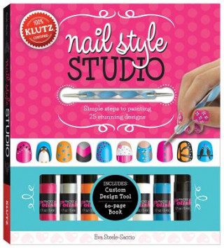 Carte Nail Style Studio Eva Steele-Staccio