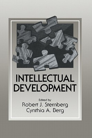 Knjiga Intellectual Development Robert J. SternbergCynthia A. Berg