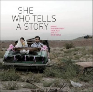 Kniha She Who Tells a Story Kristen Gresh