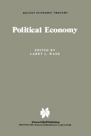Kniha Political Economy L.L. Wade