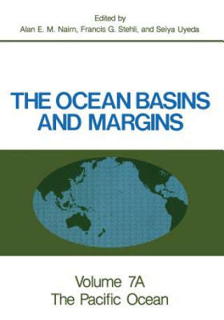 Książka Ocean Basins and Margins Alan E.M. Nairn