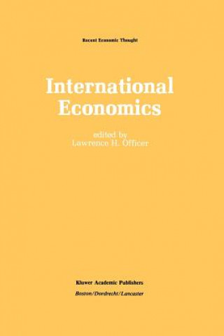 Книга International Economics Lawrence A. Officer