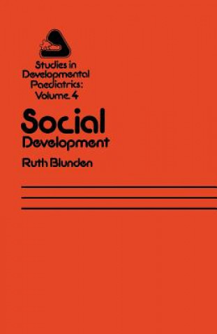 Kniha Social Development R. Blunden