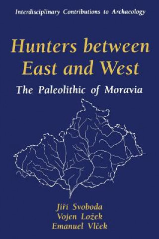 Książka Hunters between East and West Jiri Svoboda