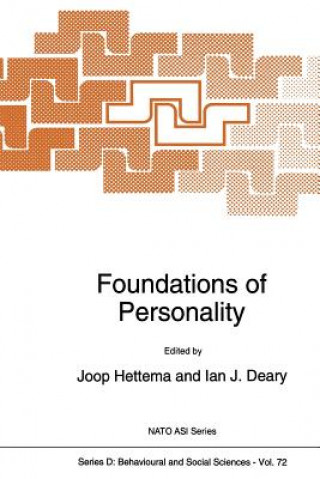 Carte Foundations of Personality P.J. Hettema