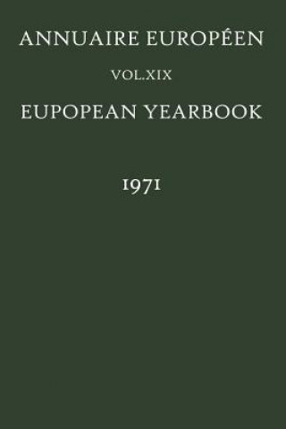 Carte Annuaire Europeen / European Yearbook ouncil of Europe Staff