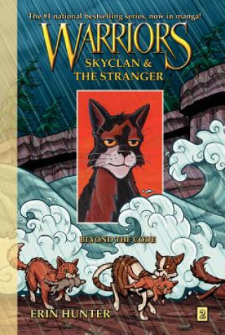 Könyv Warriors Manga: SkyClan and the Stranger #2: Beyond the Code Erin Hunter