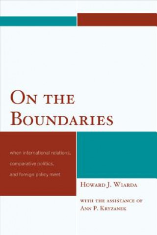Könyv On the Boundaries Howard J Wiarda
