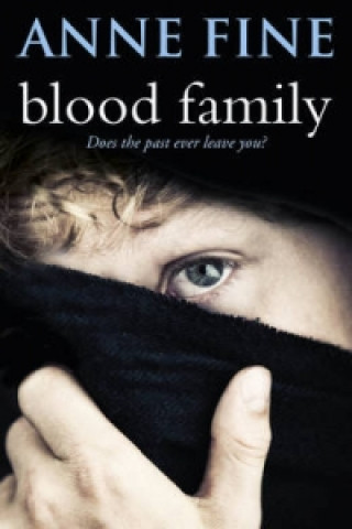 Könyv Blood Family Anne Fine