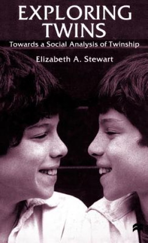 Carte Exploring Twins E. Stewart