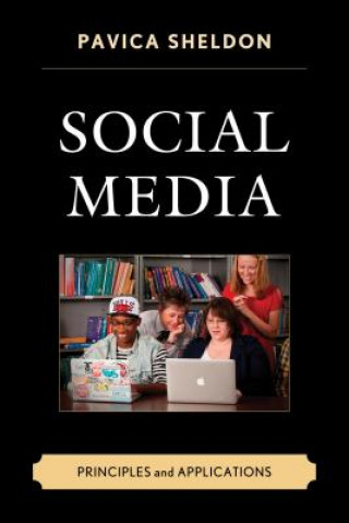 Könyv Social Media Pavica Sheldon