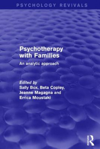 Książka Psychotherapy with Families SALLY BOX