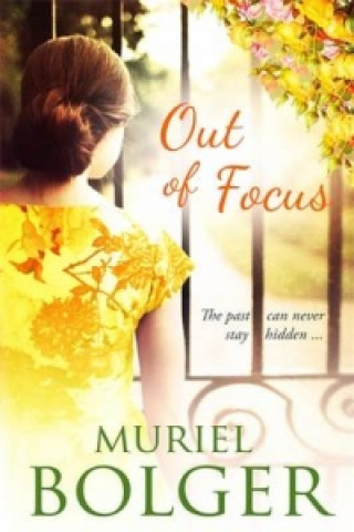 Carte Out of Focus Muriel Bolger