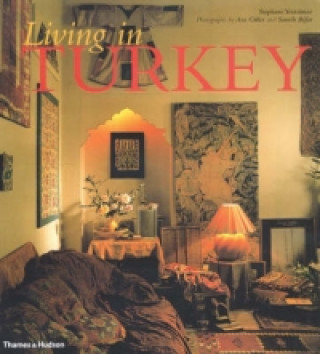 Carte Living in Turkey Stephane Yerasimos