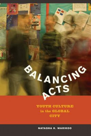 Libro Balancing Acts Natasha Kumar Warikoo