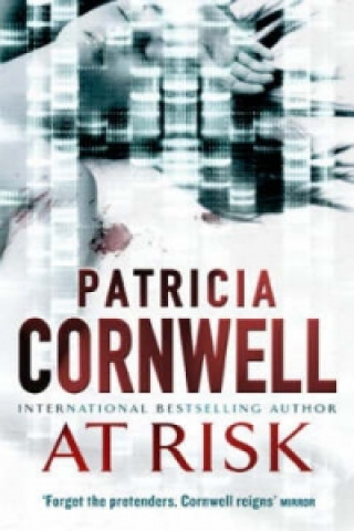 Carte At Risk Patricia Cornwell