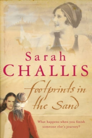 Livre Footprints in the Sand Sarah Challis