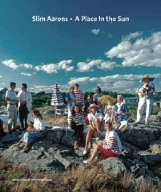 Книга Slim Aarons: A Place in the Sun Slim Aarons