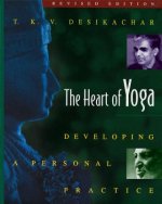 Könyv Heart of Yoga Desikachar