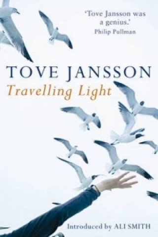 Книга Travelling Light Tove Jansson