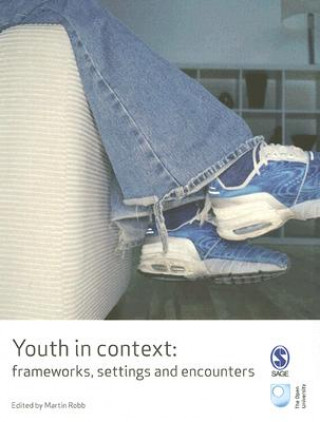 Libro Youth in Context Martin Robb