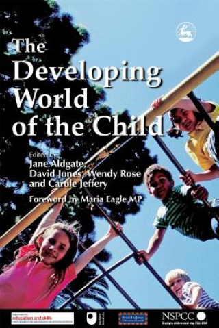 Kniha Developing World of the Child Jane Aldgate