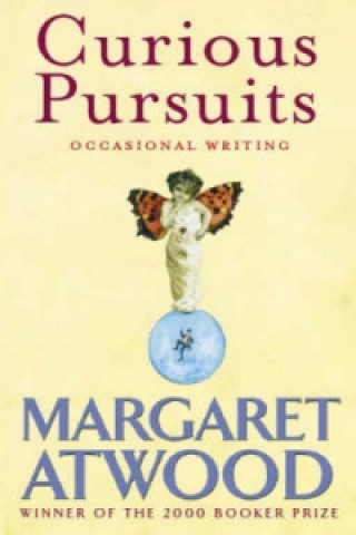 Kniha Curious Pursuits Margaret Atwood