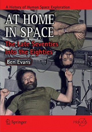 Livre At Home in Space Evans