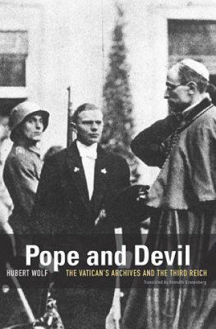 Könyv Pope and Devil Hubert Wolf