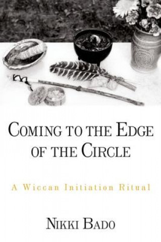 Carte Coming to the Edge of the Circle Nikki Bado