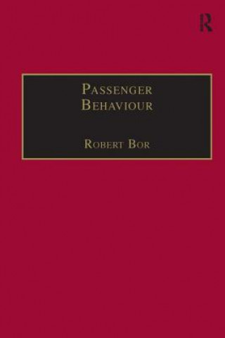 Livro Passenger Behaviour Robert Bor