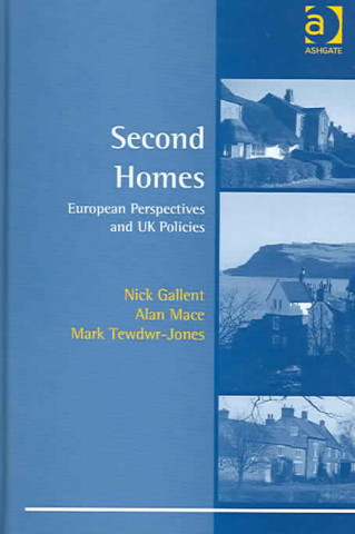 Книга Second Homes Alan Mace