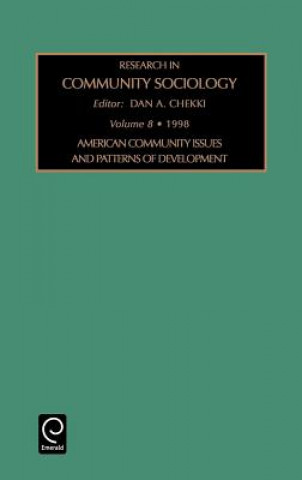 Knjiga American Community Issues and Patterns of Development Chekki