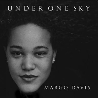 Könyv Under One Sky Margo Davis