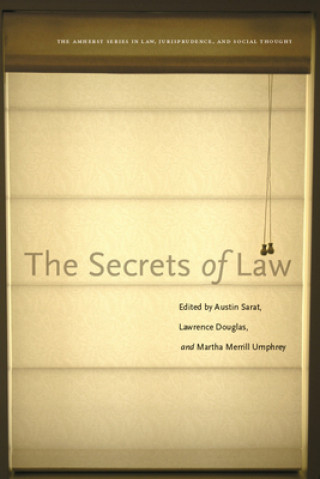 Knjiga Secrets of Law 