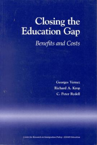 Kniha Closing the Education Gap Georges Vernez