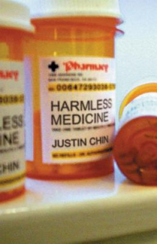 Kniha Harmless Medicine Justin Chin