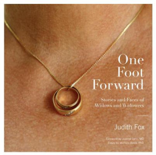 Kniha One Foot Forward Judith Fox