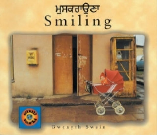 Kniha Smiling (Punjabi-English) Gwenyth Swain